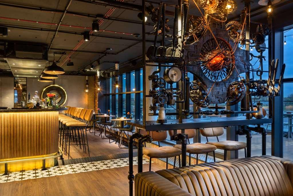 Hotel Barcelo Warsaw Powisle Restaurant foto